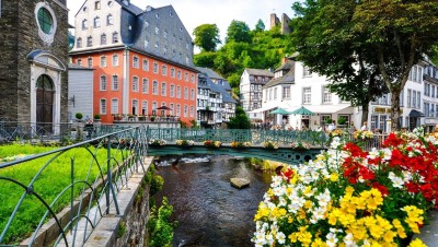 Content Afb 1520-duitsland_eifel_monschou_rur-rivier_huizen-planten_shutterstock.jpg